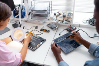 Comprehensive IT Solutions Beyond Laptop Sales at CY Global Technologies